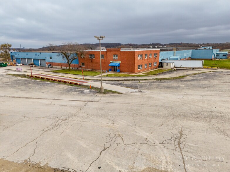 More Photos Of 23315 S Youngs Rd, Channahon Warehouse For Sale