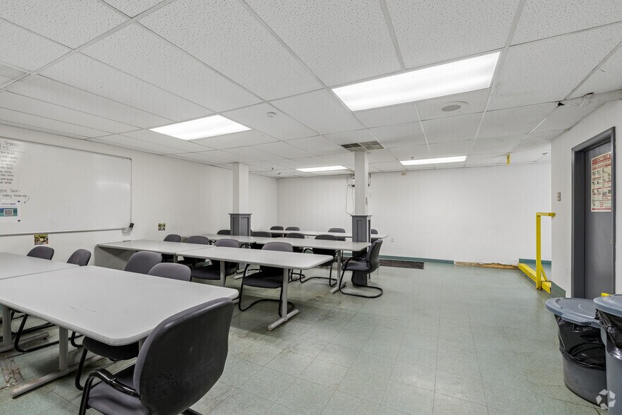 More Photos Of 44 River St, Cortland Manufacturing For Sale