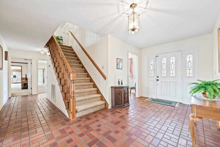 More Photos Of 1313 Irvin Ave SW, Live Oak Apartments For Sale