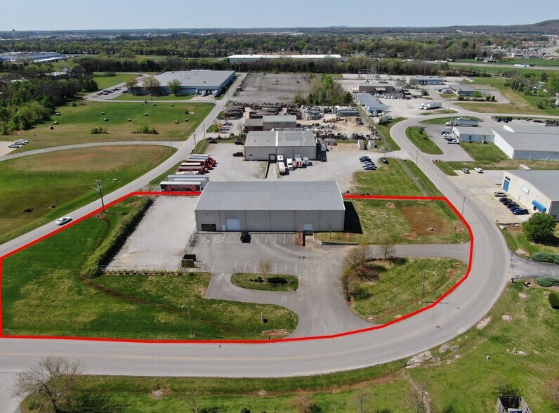 Primary Photo Of 182 Ambassador Dr, Bowling Green Warehouse For Lease