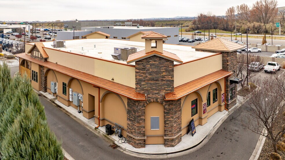 More Photos Of 1215 Aaron Dr, Richland General Retail For Lease