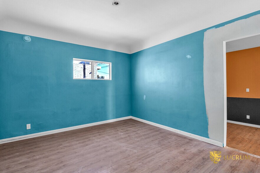 More Photos Of 11311 Burbank Blvd, North Hollywood Apartments For Sale