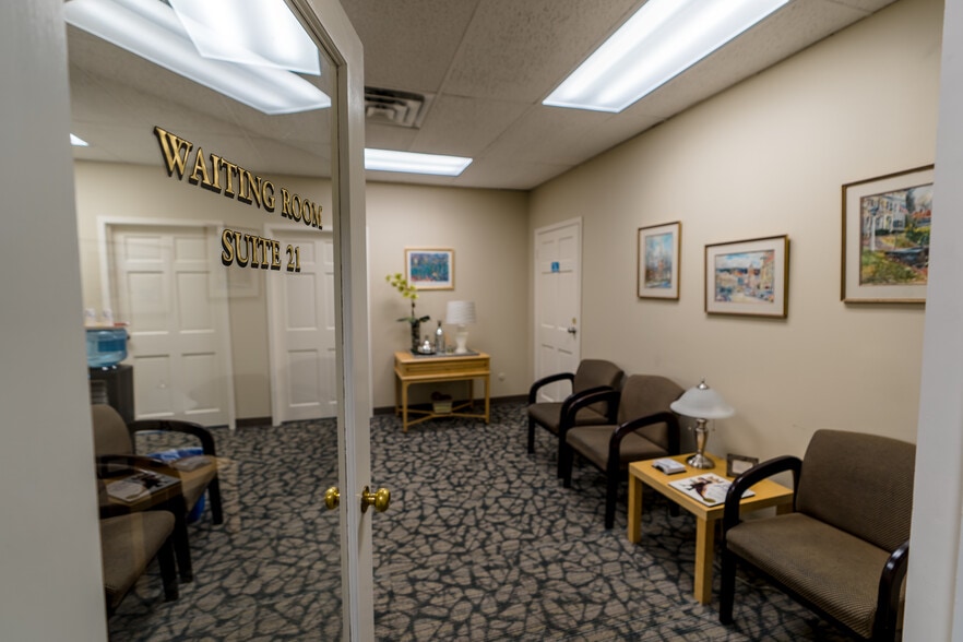 More Photos Of 574 Valley Rd, Upper Montclair Office For Lease