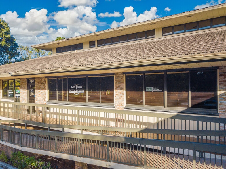 More Photos Of 5499 N Federal Hwy, Boca Raton Office For Sale