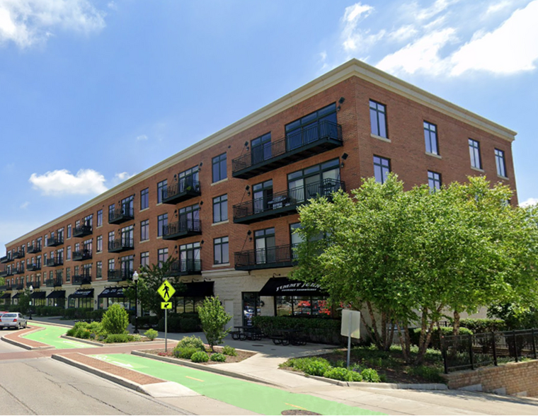 160 S River St, Aurora, IL 60506 Apartments For Sale