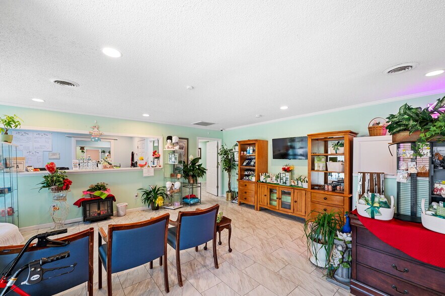 More Photos Of 910 E Garrison Blvd, Gastonia General Retail For Sale