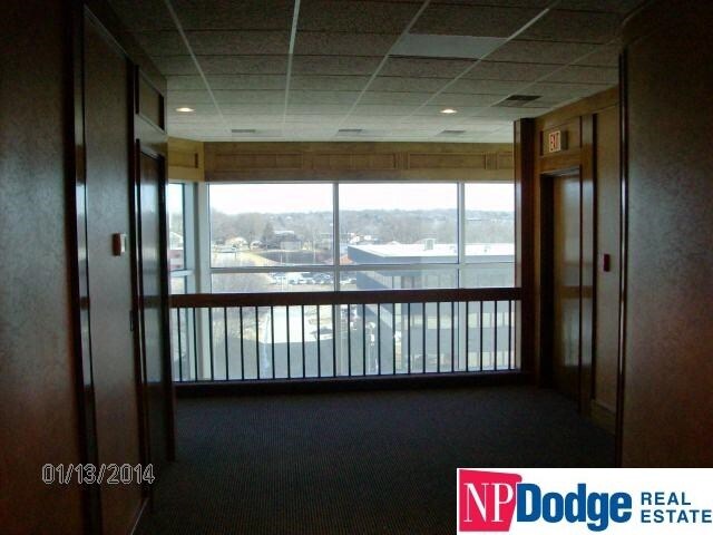 More Photos Of 1406 Fort Crook Rd S, Bellevue Office Residential For Lease