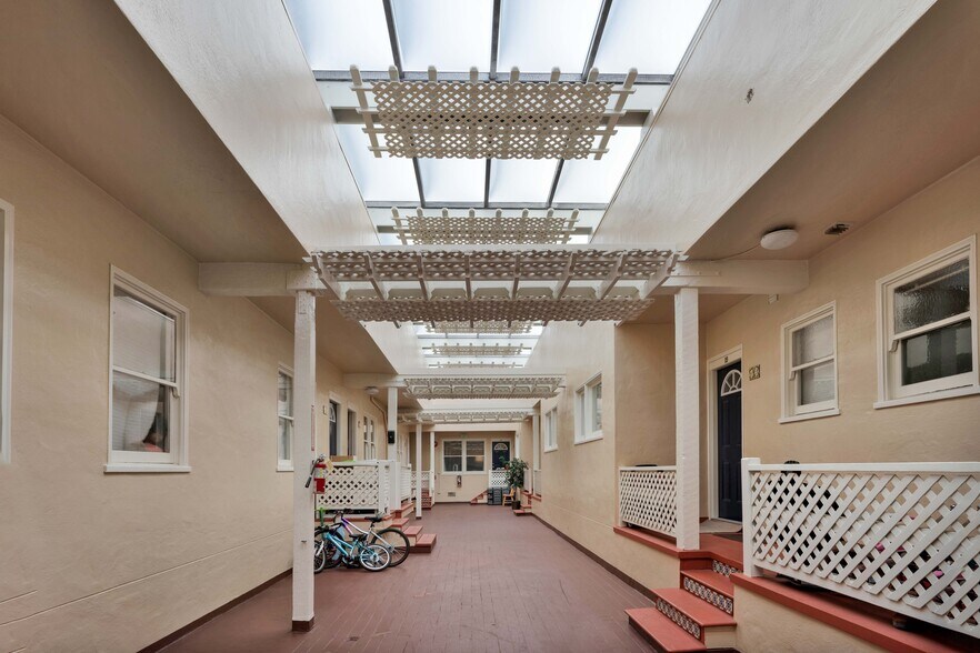 More Photos Of 1716-1732 University Ave, Berkeley Apartments For Sale