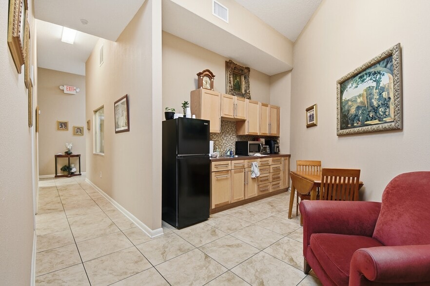 More Photos Of 315 W Town Pl, Saint Augustine Office For Sale