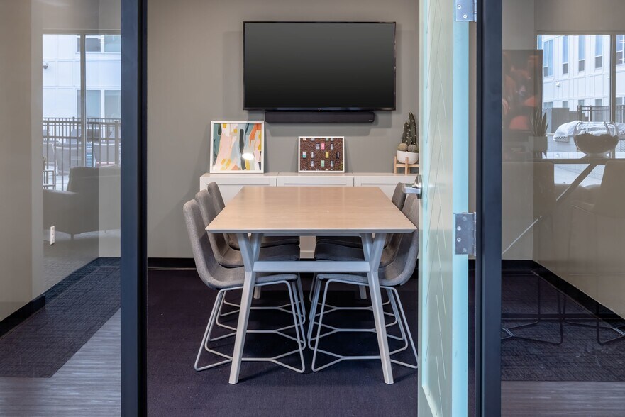 More Photos Of 1401 W 23rd St, Lawrence Apartments For Lease