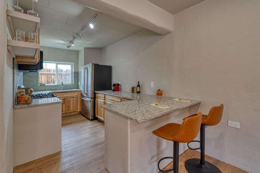 More Photos Of 720-724 School St, Espanola Apartments For Sale