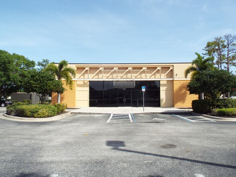 Primary Photo Of 1020 El Jobean Rd, Port Charlotte Freestanding For Lease