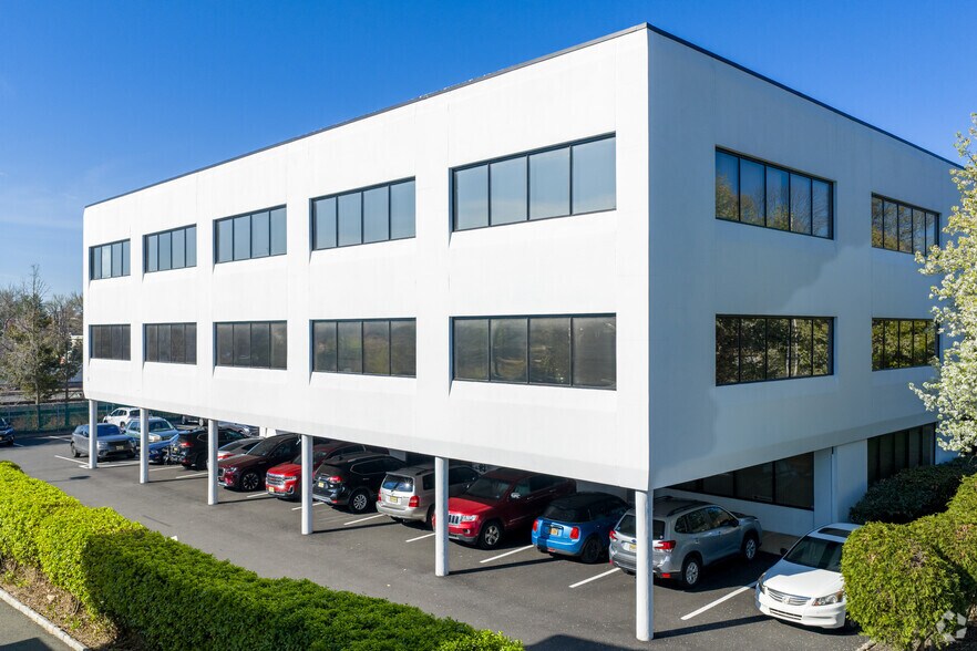 More Photos Of 340 North Ave E, Cranford Office For Lease