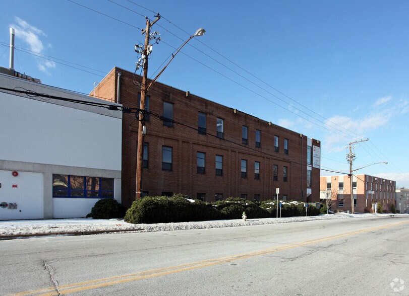 More Photos Of 12276 Wilkins Ave, Rockville Flex For Sale