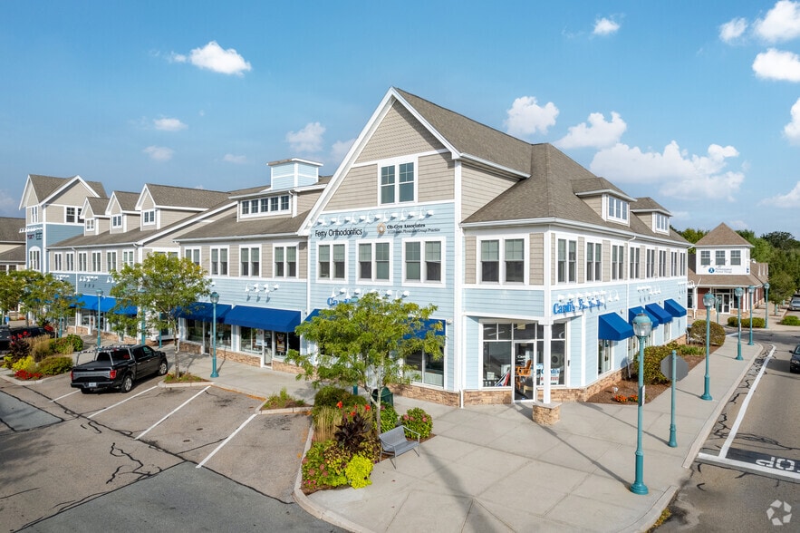 More Photos Of 50 South County Commons Way, South Kingstown Unknown For Lease