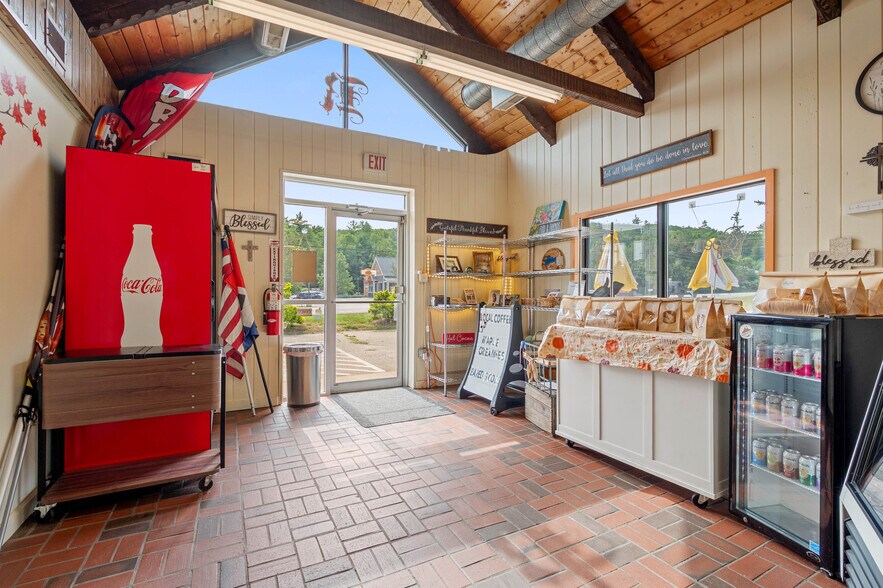 More Photos Of 322 NH Route 104, New Hampton General Retail For Sale