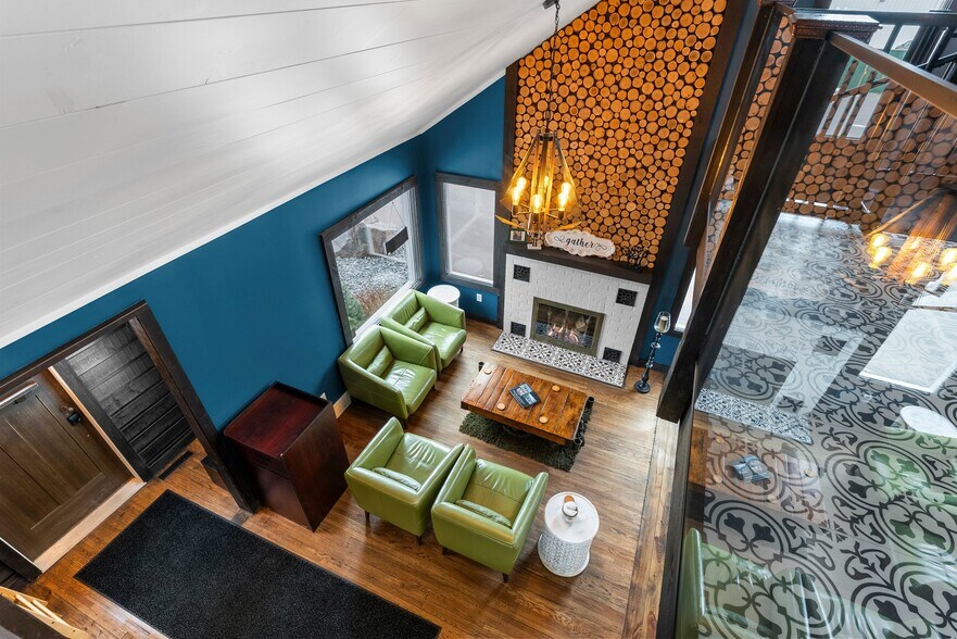 More Photos Of 24217 State Hwy 35, Siren Freestanding For Sale