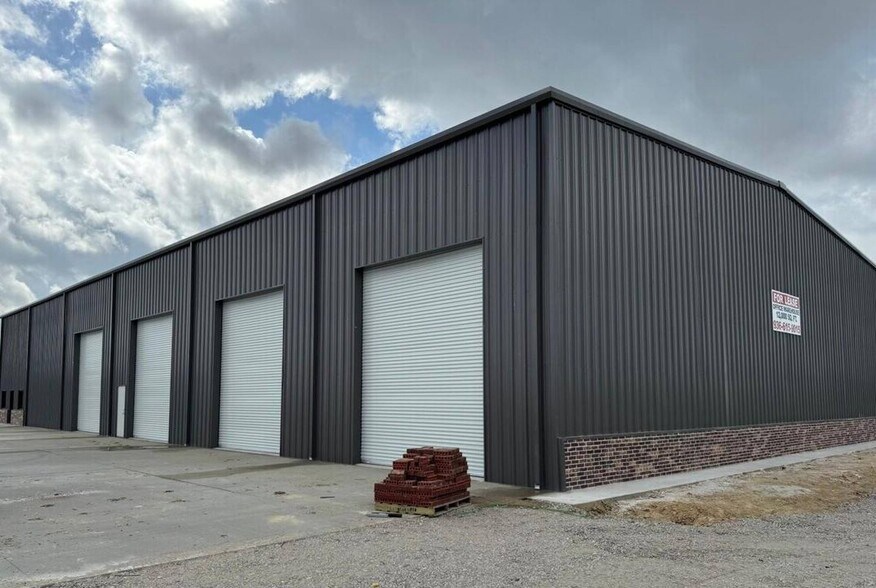 Primary Photo Of 7385 Fannett Rd, Beaumont Industrial For Lease
