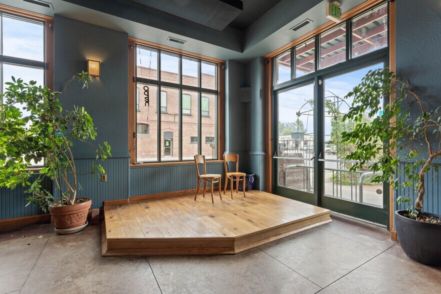 More Photos Of 102 S 1st Ave, Sandpoint Storefront Retail Office For Sale