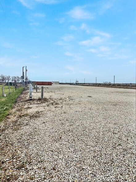 More Photos Of 22014 State Highway 35 S, Palacios Trailer Camper Park For Sale