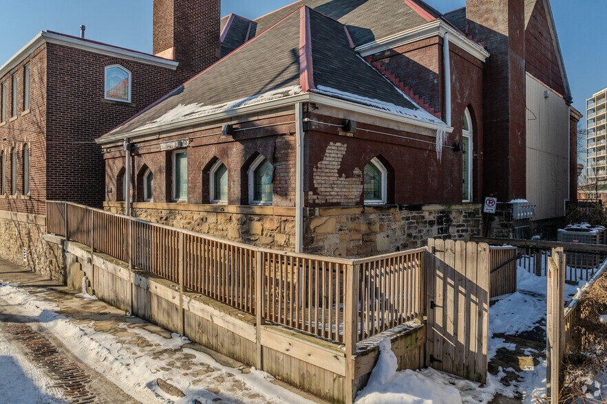 More Photos Of 618 Neil Ave, Columbus Religious Facility For Sale