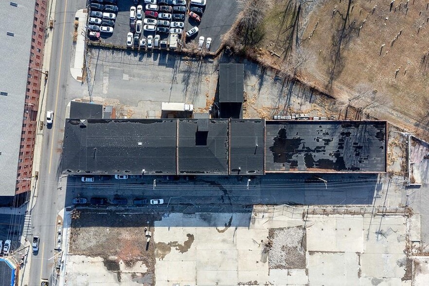 More Photos Of 248 Pine St, Pawtucket Warehouse For Sale
