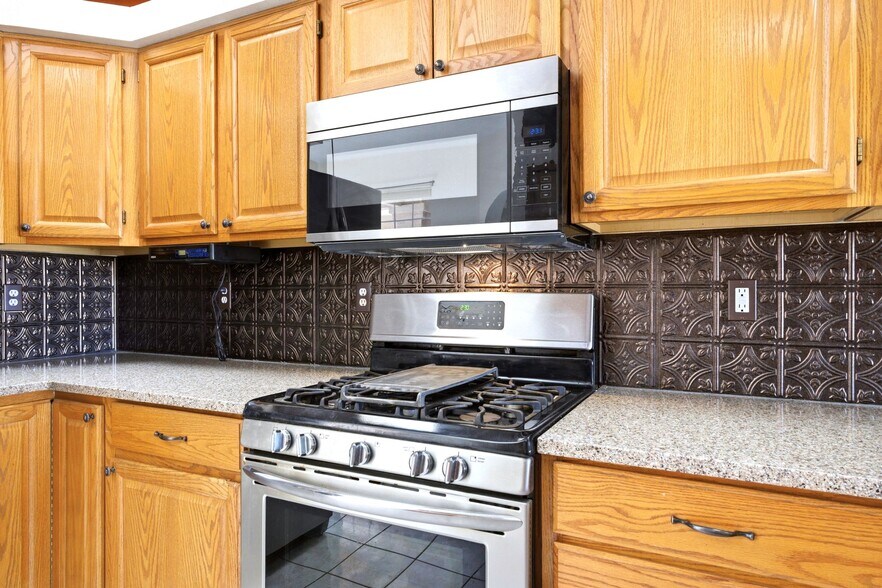 More Photos Of 2881 Chessman Dr SE, Rio Rancho Specialty For Sale