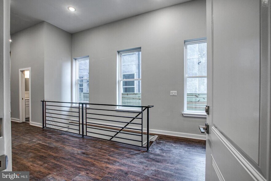 More Photos Of 1316 S Broad St, Philadelphia Apartments For Sale