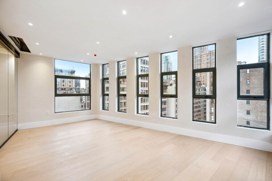 More Photos Of 1162 Broadway, New York Office For Lease