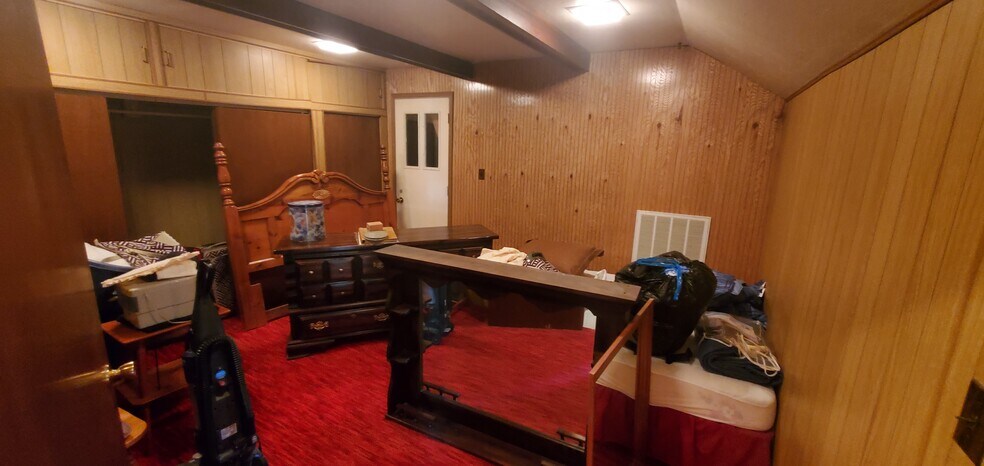 More Photos Of 503 W Maple Ave, Bancroft Office For Sale