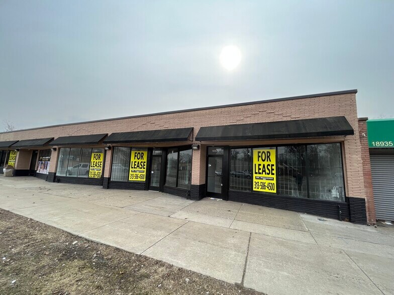 More Photos Of 18911-18931 W 7 Mile Rd, Detroit Storefront For Lease