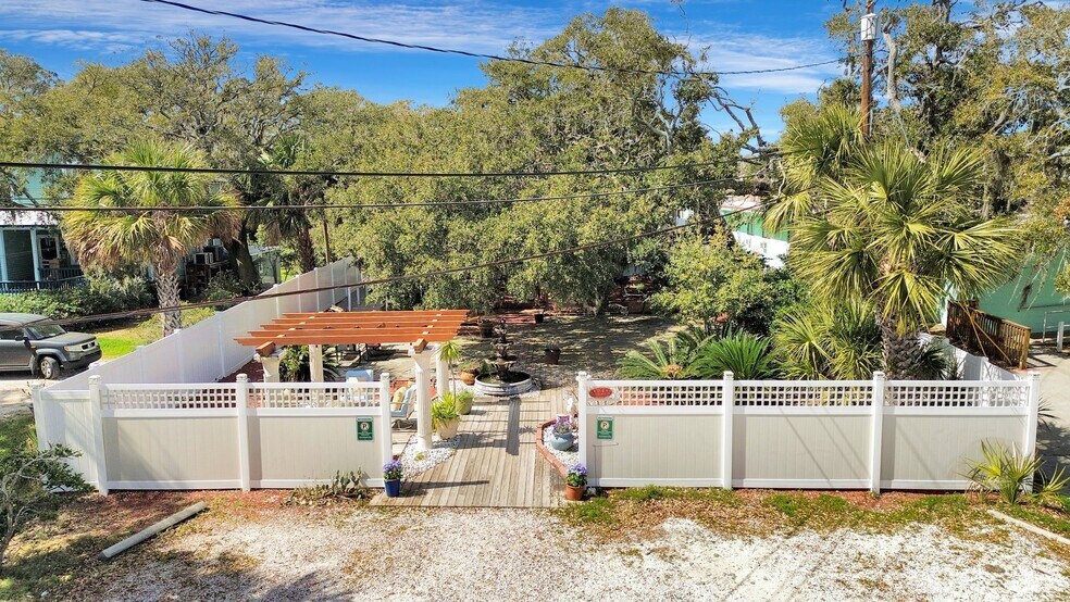 More Photos Of 24 Van Horne Ave, Tybee Island Hospitality For Sale