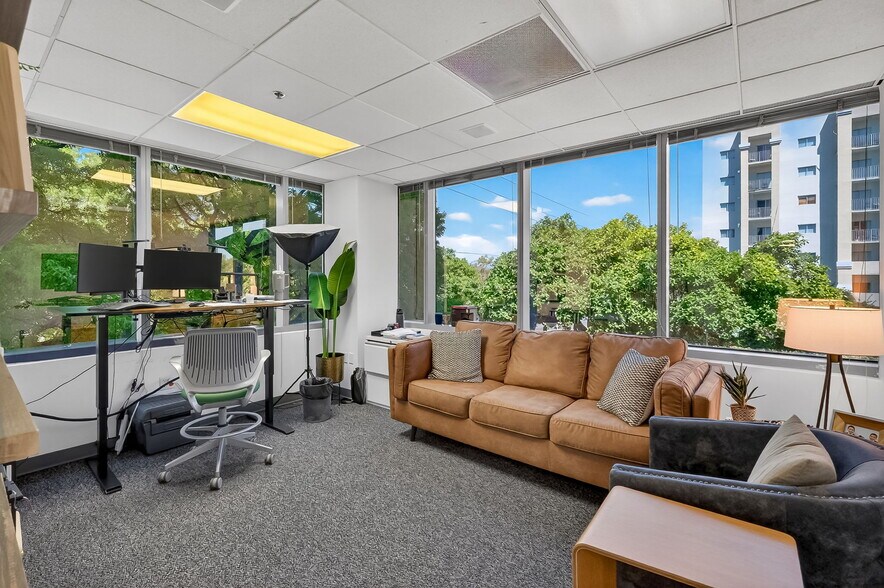 More Photos Of 2121 SW 3rd Ave, Miami Office For Lease