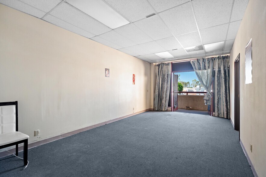 More Photos Of 8811 Garvey Ave, Rosemead Office For Lease