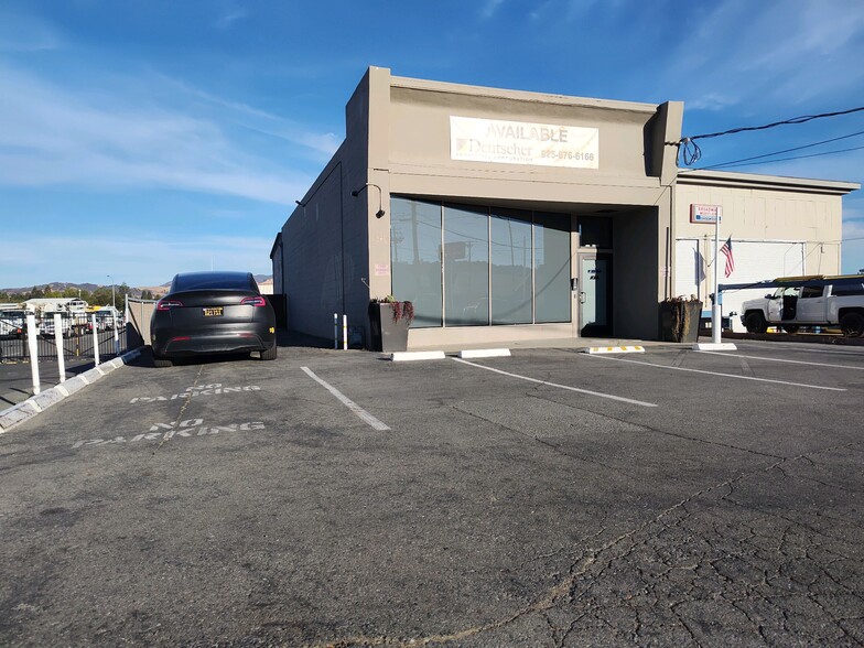 Primary Photo Of 2600 N Main St, Walnut Creek Freestanding For Lease