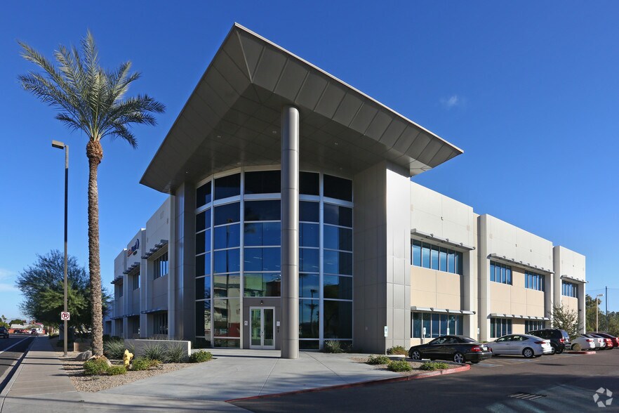 More Photos Of 827 W Grove Ave, Mesa Showroom For Sale