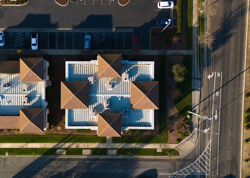 More Photos Of 3305 G St, Merced Office For Sale