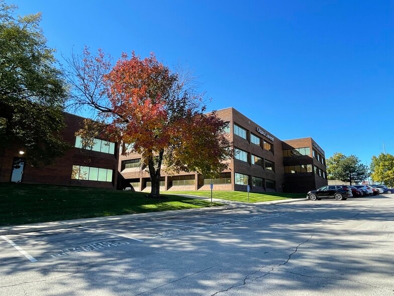 Primary Photo Of 4370 W 109th St, Overland Park Office For Lease