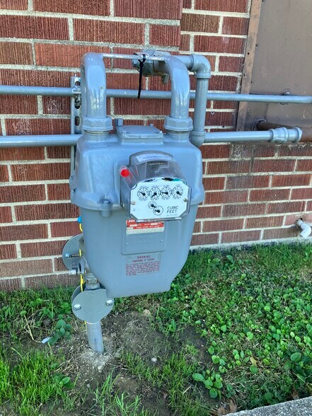 More Photos Of 1508 S 9th St, Ironton Lodge Meeting Hall For Sale