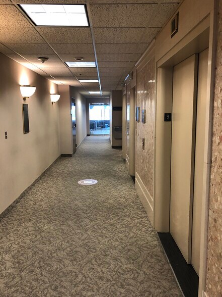 More Photos Of 22 N Front St, Memphis Office For Lease