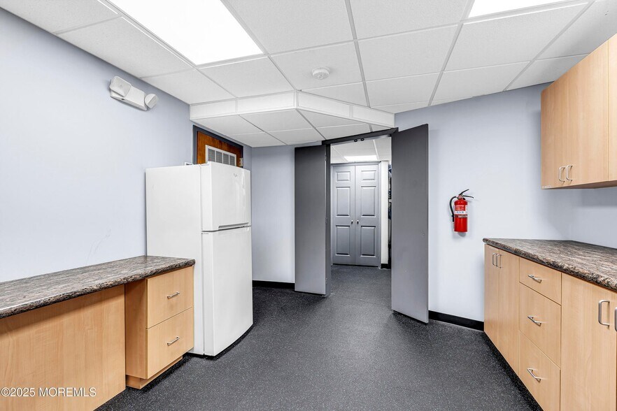 More Photos Of 218-224 Jack Martin Blvd, Brick Medical For Sale