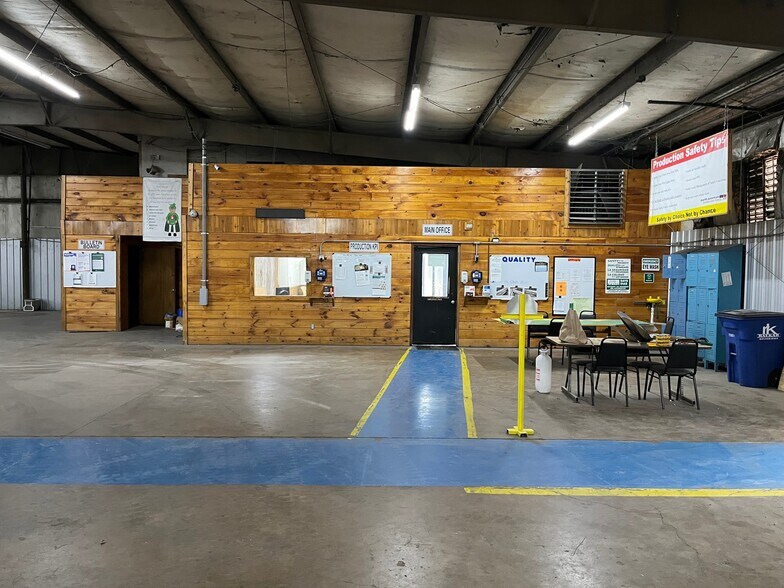 More Photos Of 149 Industrial Park Rd, Sharon Industrial For Sale