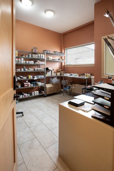 More Photos Of 1005 W 5th St, Winona Office For Sale