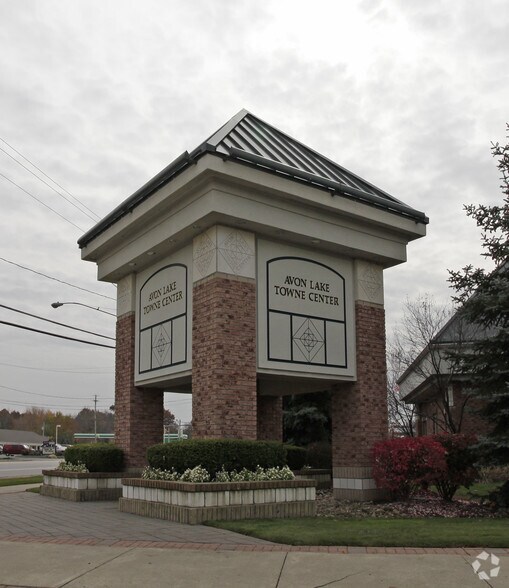 More Photos Of 32798-32954 Walker Rd, Avon Lake Unknown For Lease