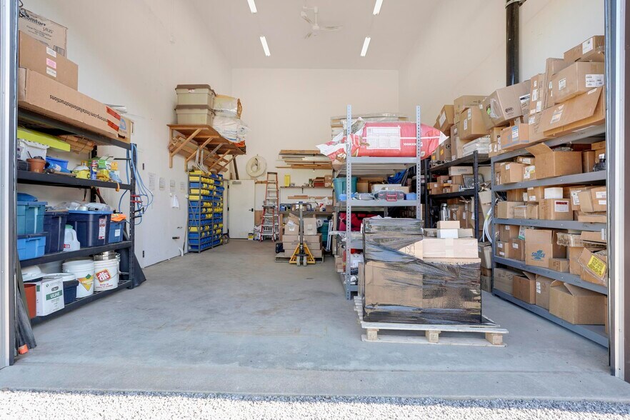 More Photos Of 13 Commerce Crt, Bancroft Office For Sale