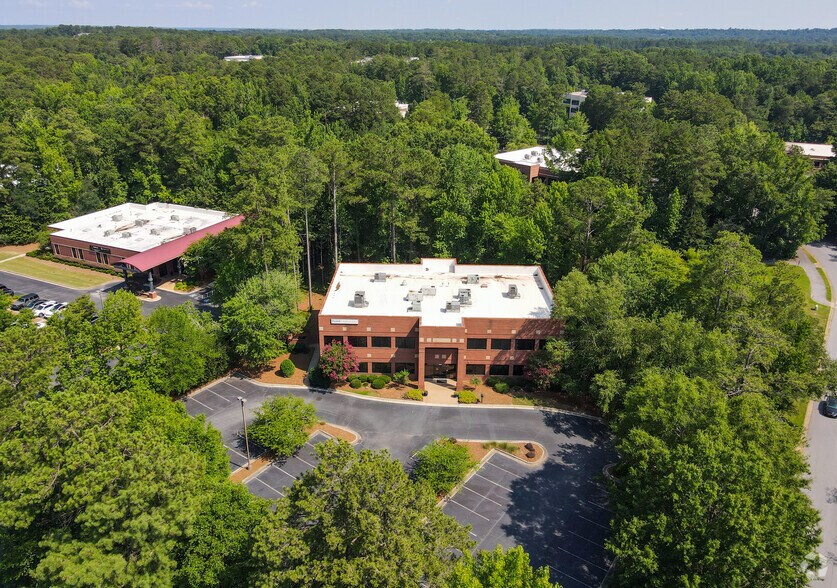 More Photos Of 800 Commerce Dr, Peachtree City Office For Lease