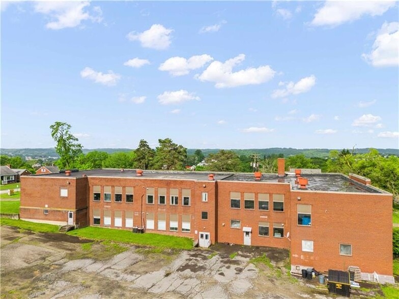 More Photos Of 1530 Hillcrest Ave, Washington Schools For Sale