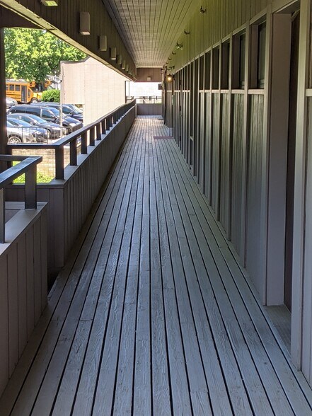 More Photos Of 281 Summerhill Rd, East Brunswick Office For Sale