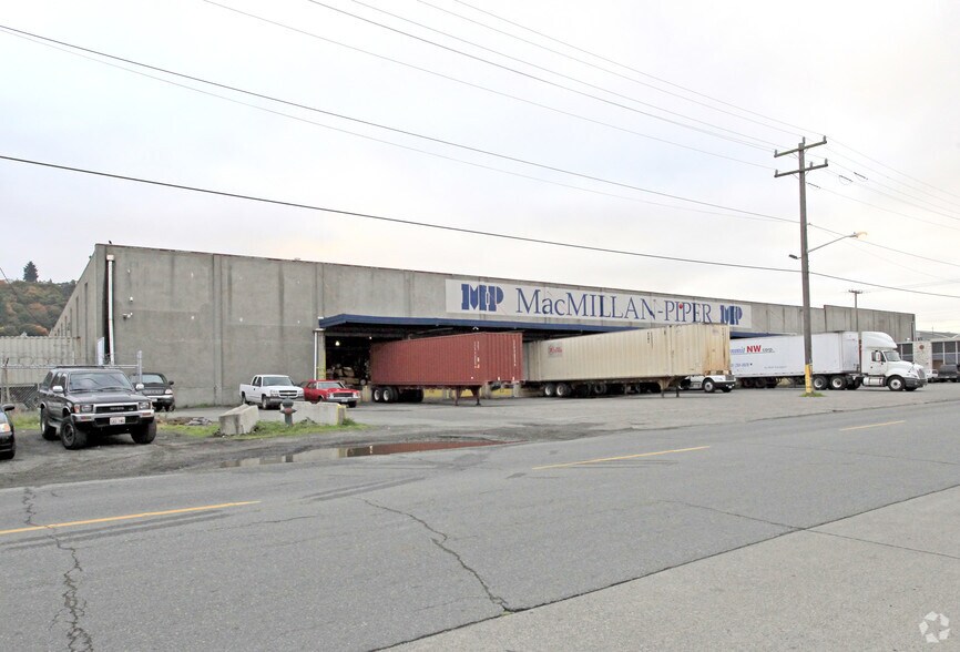 More Photos Of 1762 6th Ave S, Seattle Truck Terminal For Lease