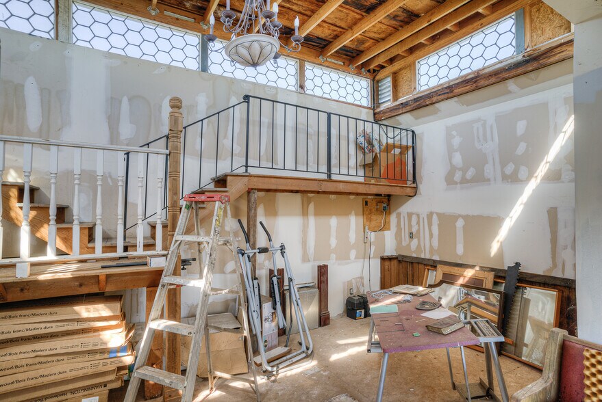 More Photos Of 2109 Robinson St, Oroville Specialty For Sale